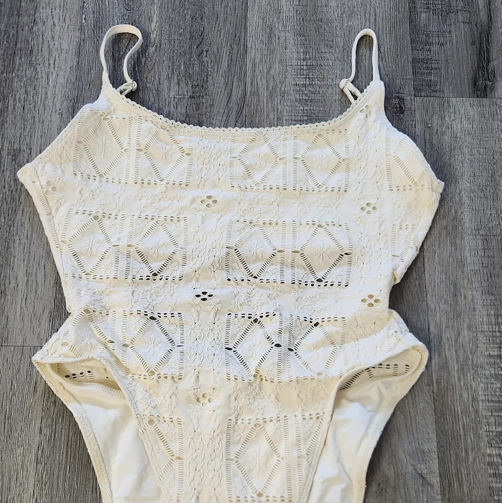 New!Frankie's Bikinis Juliet Cheeky One‎ Piece Swimsuit